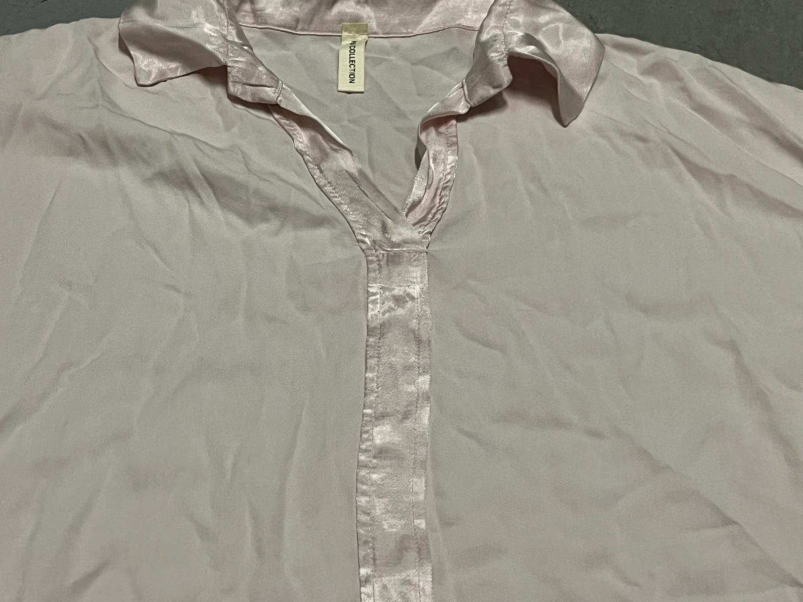 Blusa de cetim e viscose rosa – photo 5